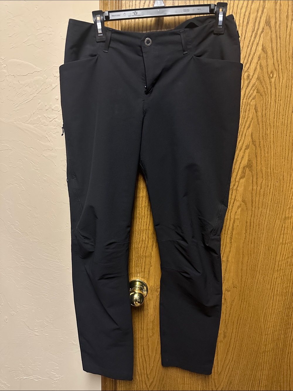Arc’teryx Creston AR Women’s Hiking Pants – Black – Size 8